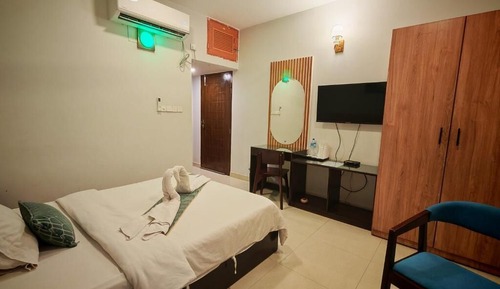 Standard Double Room, City View