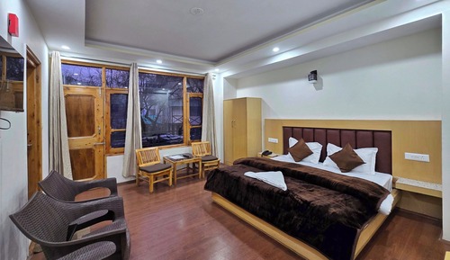 Deluxe Double Room, Balcony, Hill View