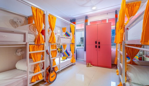 Bed in 6 Bed Female Dormitory Room with Ensuite Bathroom