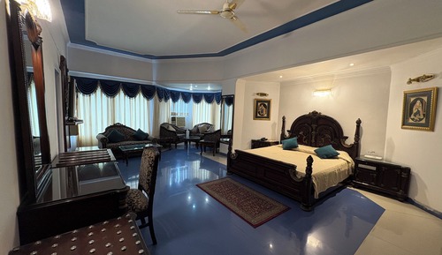 Superior Single Room