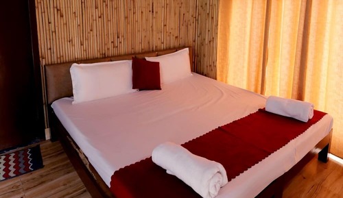 Deluxe Cottage