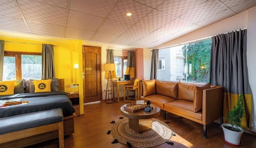 Superior Double Room with Balcony and Valley View x B Block