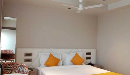 Classic Double Room, City View
