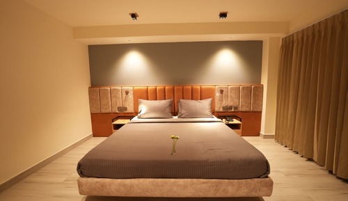 Luxury Suite, Mountain View