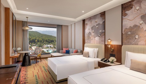 Luxury Twin Room