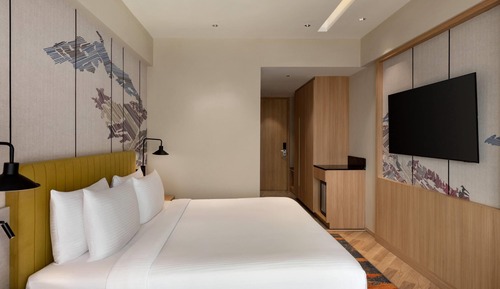 Junior Suite, 1 King Bed