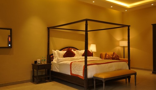 Mango Tree Cottage with Jacuzzi