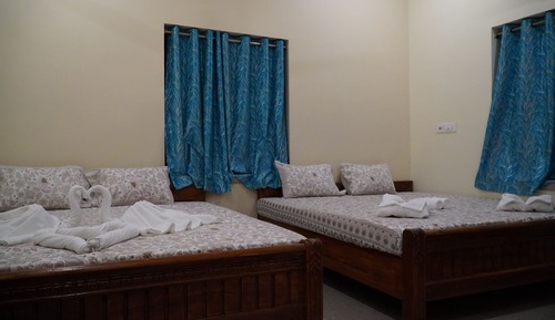 Deluxe Double Room, Balcony, Garden View