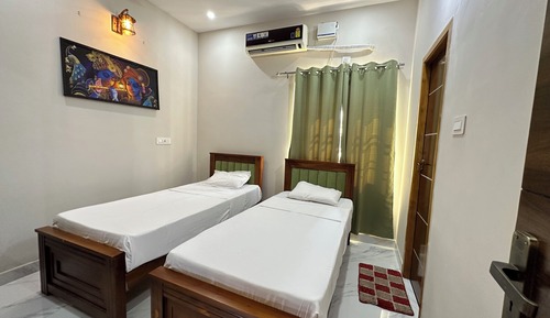 Family Apartment, 2 Bedrooms, Balcony, City View