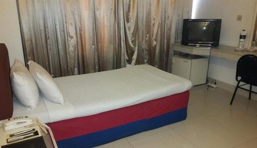 Deluxe Single Room, City View