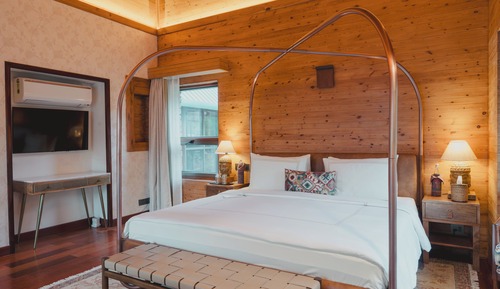 Nandakot Room with Sit-Out