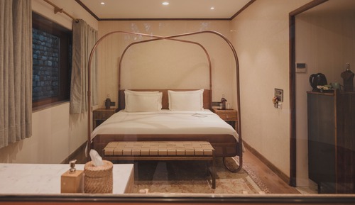 Vanmala Room
