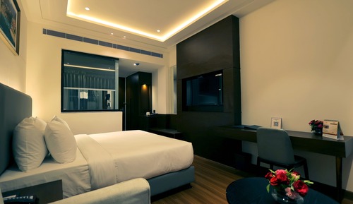 Deluxe Double or Twin Room