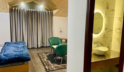 Luxury Room