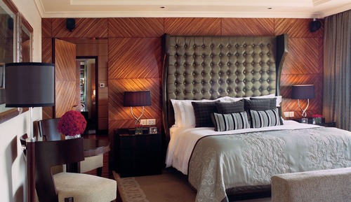 Presidential Suite King Bed Pool View