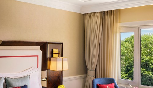 Superior Room King Bed Diplomatic Enclave View