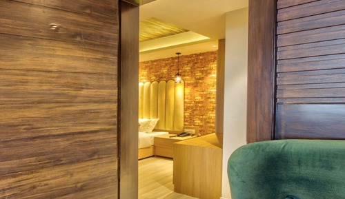 Luxury Room