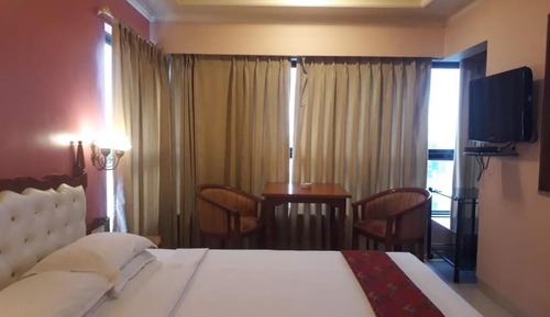Basic Double or Twin Room