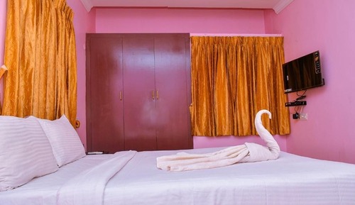 Junior Double Room, City View