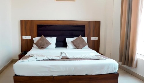Deluxe Double Room, City View