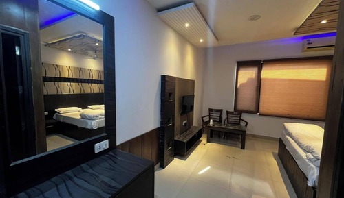 Superior Double Room, City View