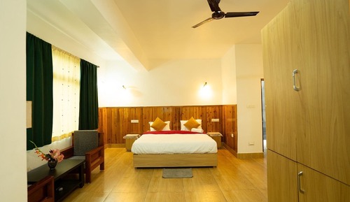 Deluxe Double Room, Balcony, Mountain View