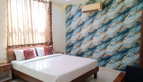 Deluxe Room, City View