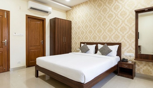 Superior Room, City View