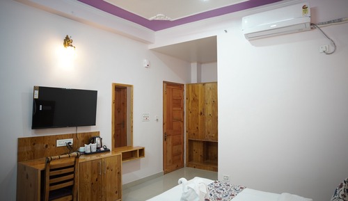 Deluxe Single Room, Hill View