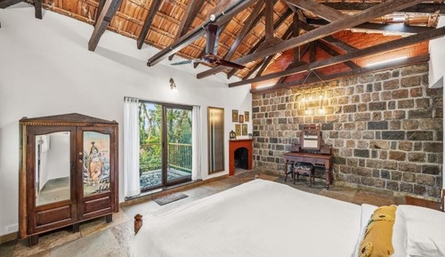 Double Room, Balcony, Mountain View