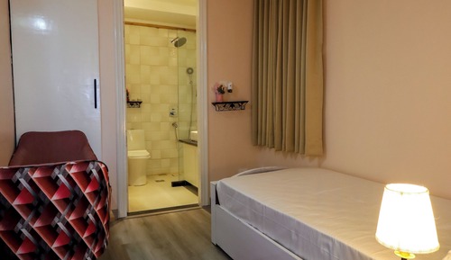 Mono Suite Room