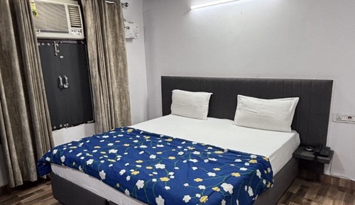 Deluxe Double Room, City View