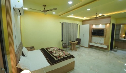 Standard Double Room, Balcony, Garden View