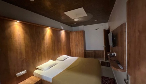 Deluxe Double Room, City View