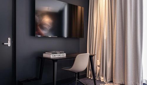 Accessible King Room