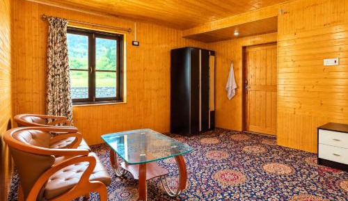 Double Room with Mountain View