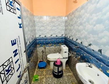 Deluxe Double Room (2 Adults + 1 Child)