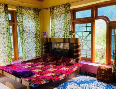 Double Room with Mountain View
