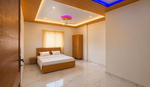 Large Double Room