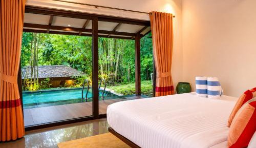 Junior Suite with Private Pool