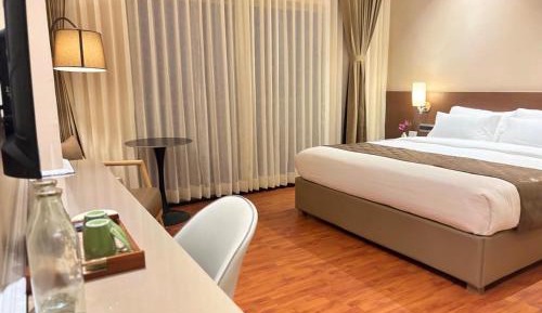 Junior Suite with Mountain View