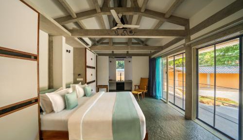 Japanese Zen Garden Cottage with Private Pool