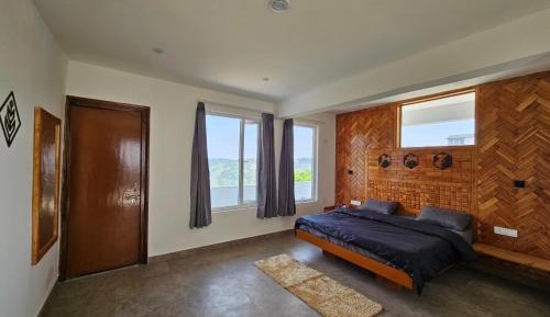 King Room with Balcony