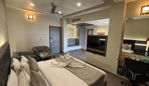 Superior King Room