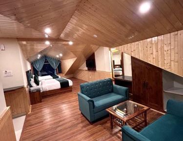 Family Room with Mountain View