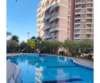 Three-Bedroom Premium Apartment with Balcony