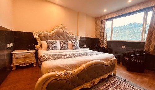 Superior King Room