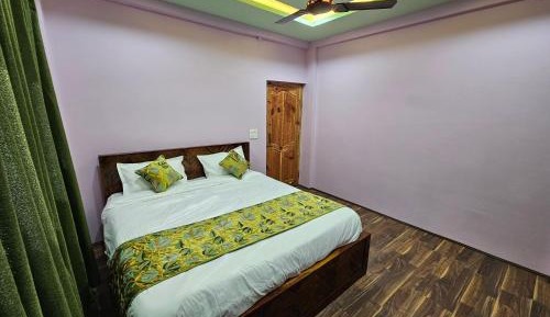 Double Room with Mountain View
