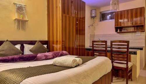 Double Room with Mountain View