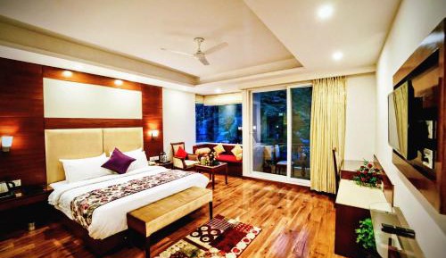Valley View Room